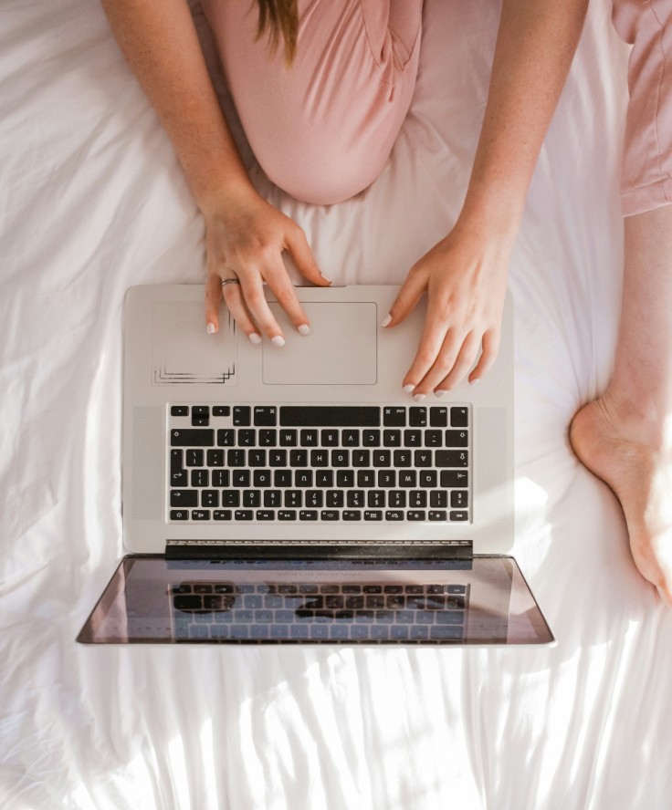 12 Ideas to Crafting a Memorable Mother’s Day Post on Your Business’ Social Media